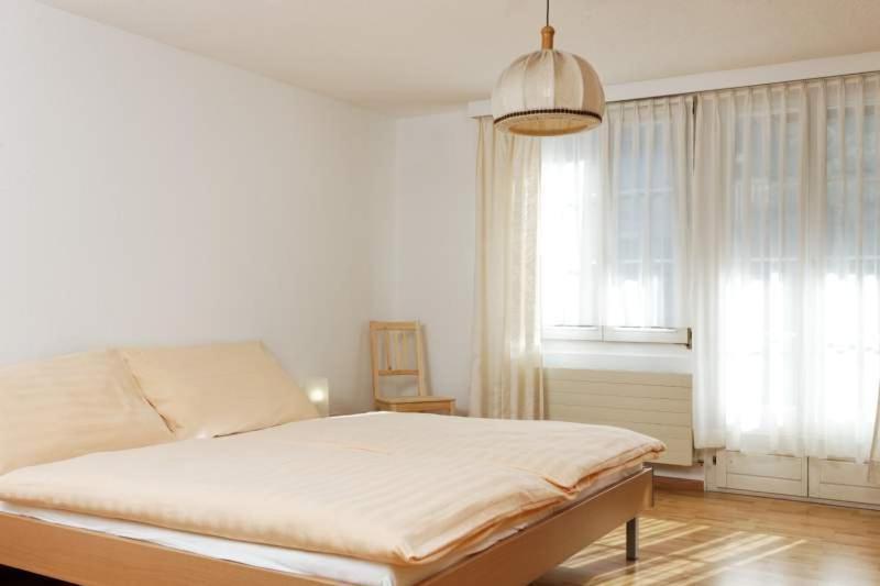 Ferienwohnung Bahnhoefli Lauterbrunnen Rum bild