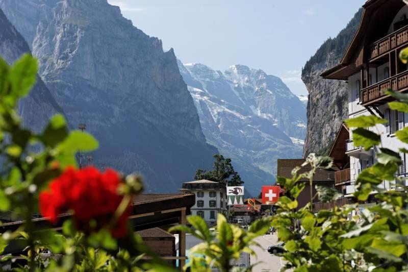 Ferienwohnung Bahnhoefli Lauterbrunnen Exteriör bild
